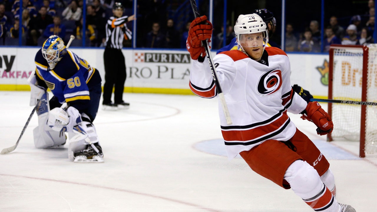 Blues offer little resistance in 4-1 loss to Hurricanes